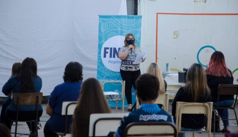 Comenz la inscripcin al Plan Egresar: contempla beca de $5000